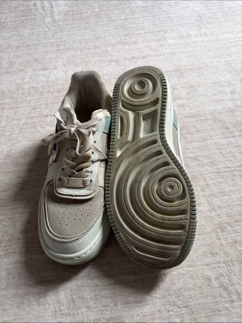Women’s Neutral Beige & Cream Sneakers - Picture 3 of 3